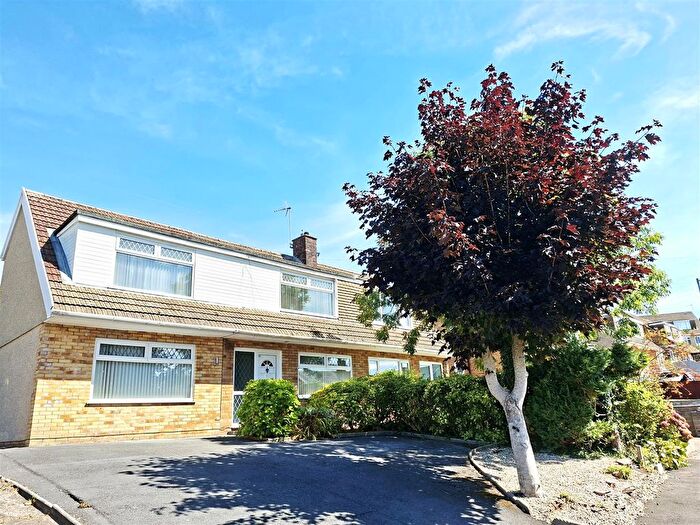 4 Bedroom Semi-Detached House For Sale In Goetre Bellaf Road, Dunvant, Swansea, SA2