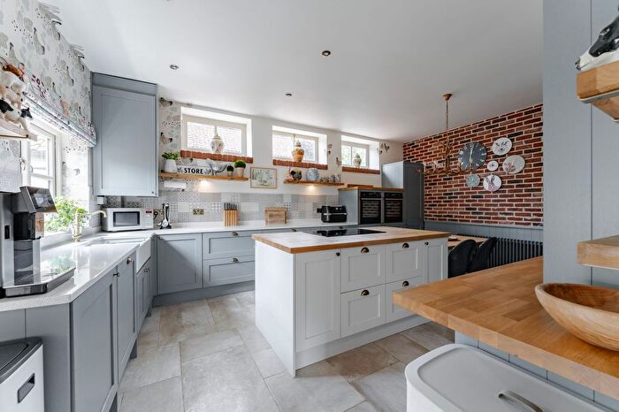 2 Bedroom Detached House For Sale In Chapel Street, Hingham, NR9