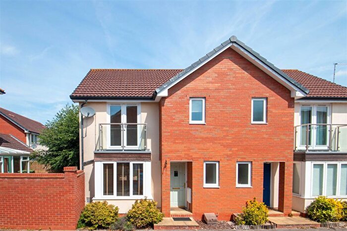 3 Bedroom Semi Detached House To Rent In Blue Anchor, Broughton, MK10