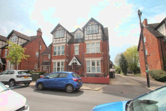 Studio To Rent In St. Andrews Road, Bedford, Bedfordshire, MK40