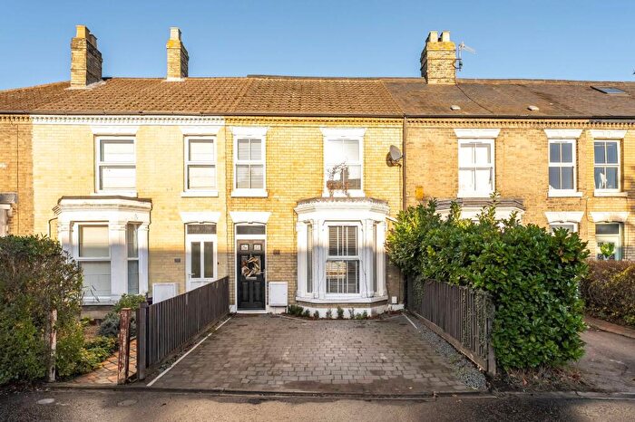 3 Bedroom Terraced House For Sale In Dereham Road, Norwich, NR2