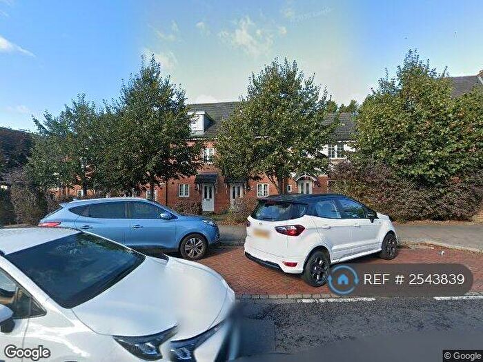 3 Bedroom Terraced House To Rent In Cintra View, Reading, RG2