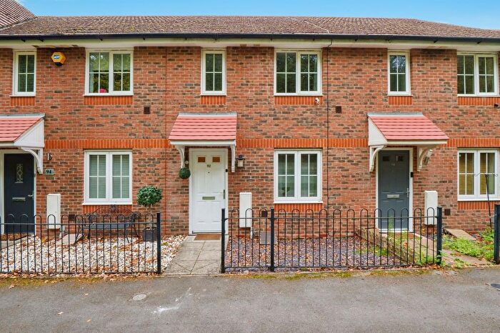 3 Bedroom Terraced House For Sale In Mescott Meadows, Hedge End, Southampton, SO30
