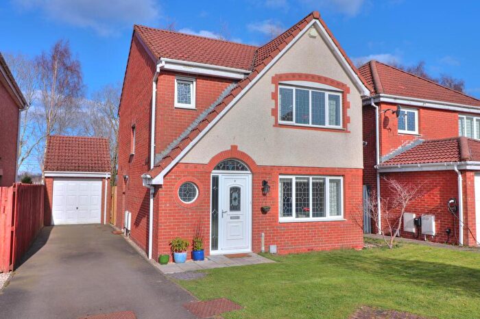 3 Bedroom Detached House For Sale In Craigmillar Place, Glasgow, G69