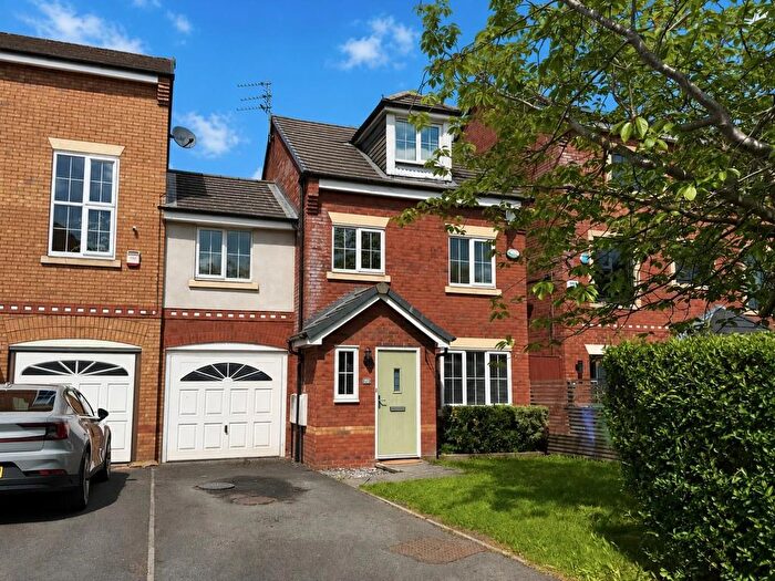 4 Bedroom Semi Detached House For Sale In Chelsfield Grove, Chorlton, M21