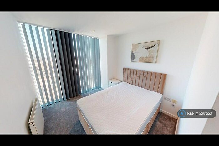 2 Bedroom Flat To Rent In Beetham Tower, Manchester, M3