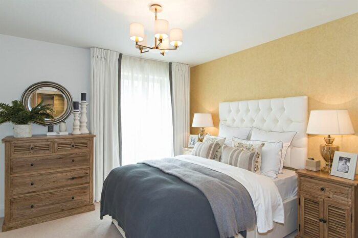 1 Bedroom Retirement Property To Rent In Steepleton Court, GL8