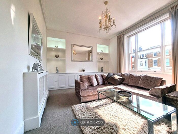 3 Bedroom Flat To Rent In Mount Ararat Road, Richmond, TW10