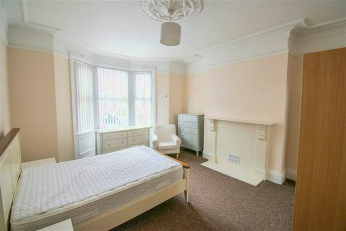 2 Bedroom Flat To Rent In Greystoke Avenue, Newcastle Upon Tyne, NE2