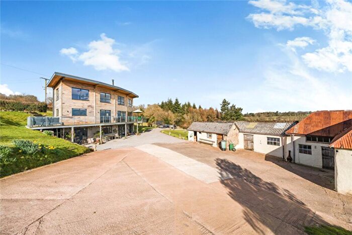 4 Bedroom Detached House For Sale In Stoodleigh, Tiverton, Devon, EX16