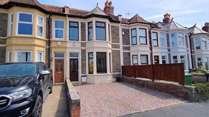 3 Bedroom Terraced House For Sale In Chester Park Road, Bristol, BS16