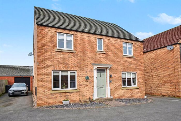 4 Bedroom Detached House For Sale In Windermere Drive, Corby, NN18