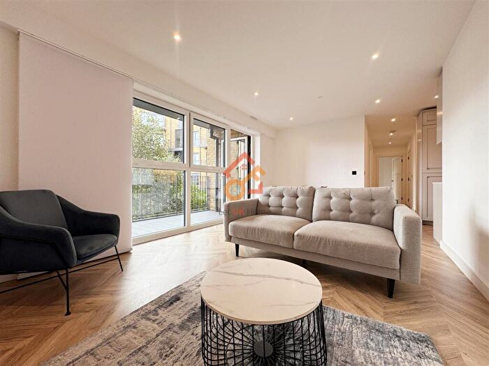 2 Bedroom Flat To Rent In Canning House, Heritage Walk, Kingston Upon Thames, KT1