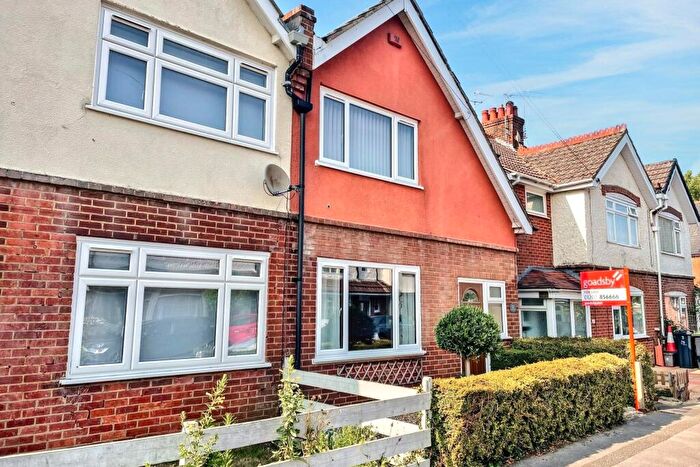 3 Bedroom Semi-Detached House For Sale In Wimborne, BH21