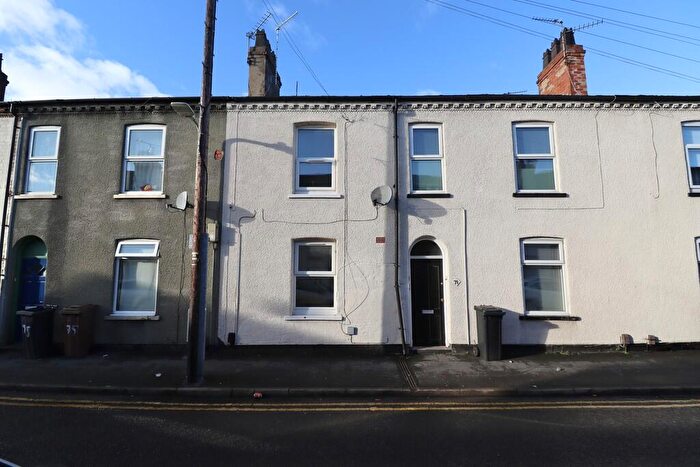 3 Bedroom Terraced House For Sale In Cross Street, Lincoln, LN5