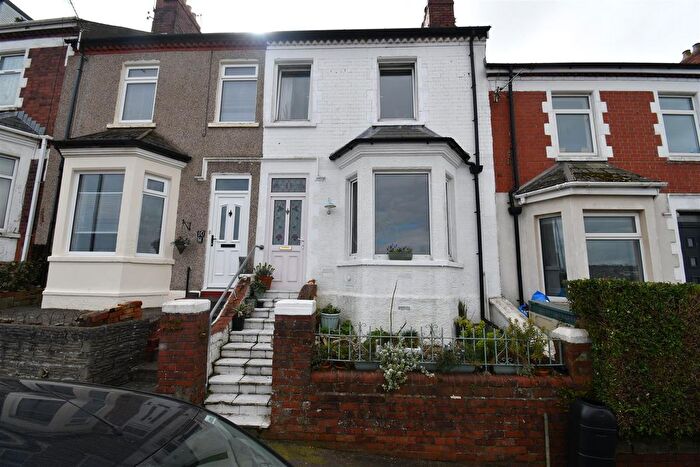 3 Bedroom Terraced House To Rent In Clive Road, Barry Island, CF62