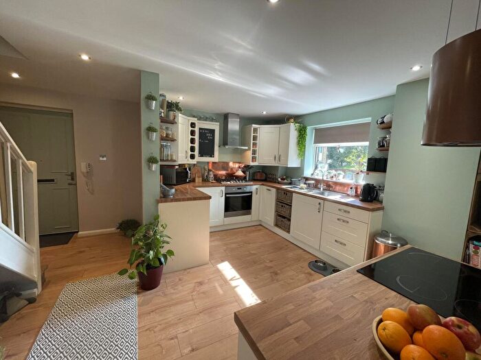 2 Bedroom Apartment To Rent In Hoyle Court Road, Baildon, Shipley, BD17