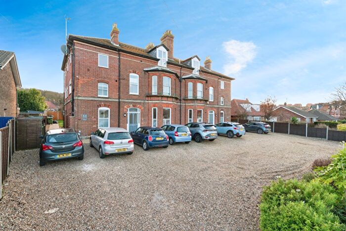 1 Bedroom Flat For Sale In Park Road, Cromer, NR27