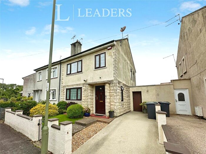 3 Bedroom Semi-Detached House For Sale In Corhampton Crescent, Havant, Hampshire, PO9