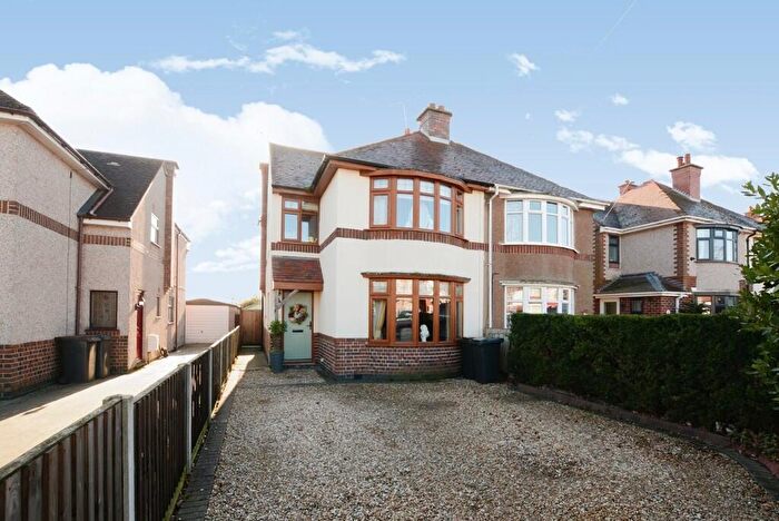 3 Bedroom Semi-Detached House For Sale In Ansley Road, Nuneaton, CV10