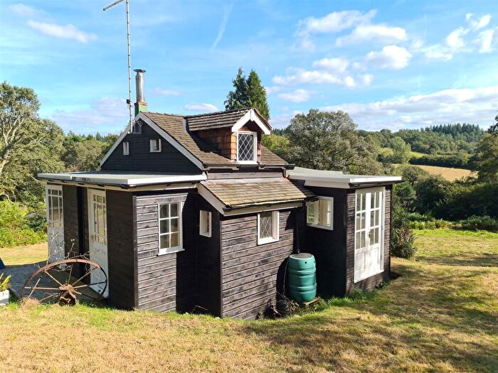 Studio To Rent In Green Lane, Shamley Green, Guildford, GU5