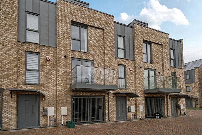 4 Bedroom Terraced House For Sale In Sevenoaks Road, Orpington, BR6