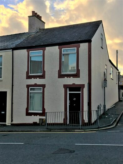 3 Bedroom End Of Terrace House To Rent In Newry Street, Holyhead LL65