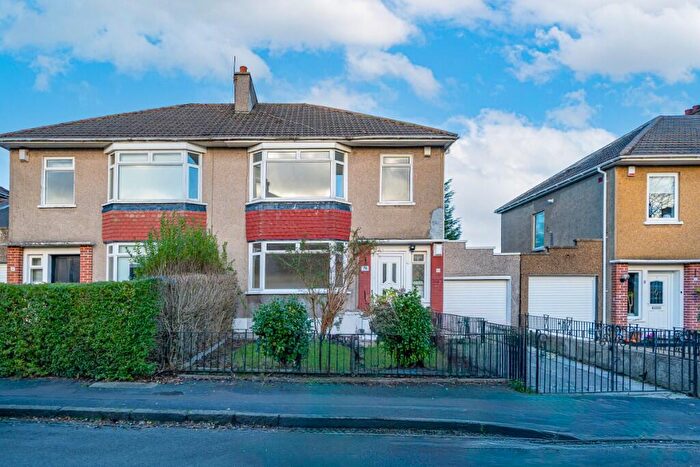 3 Bedroom Semi Detached House For Sale In Northampton Drive, Glasgow, G12