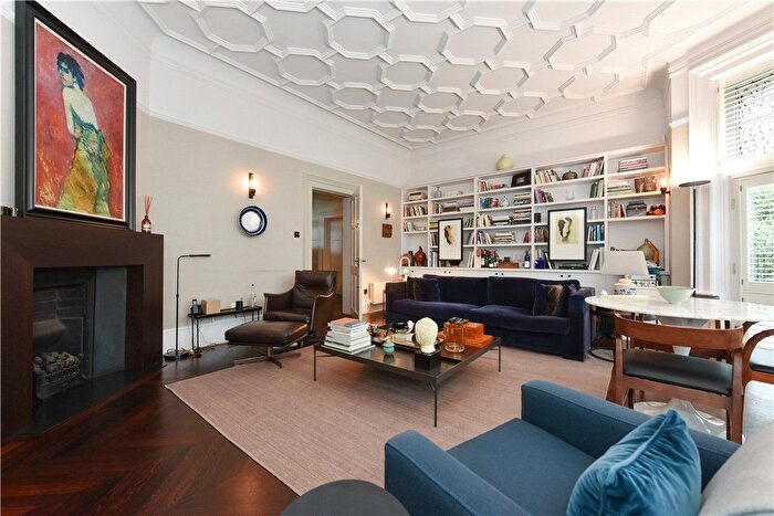 2 Bedroom Flat For Sale In Heath Drive, London, NW3