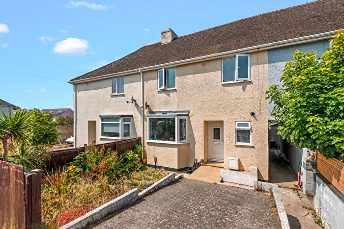 3 Bedroom Terraced House For Sale In Montgomery Close, Saltash, PL12