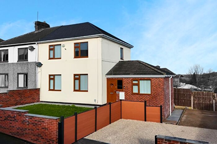 4 Bedroom Semi Detached House For Sale In Camp Road, South Kirkby, WF9