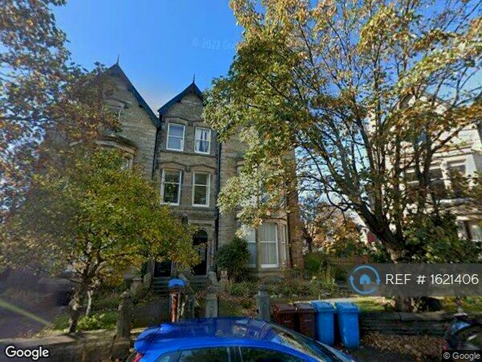 1 Bedroom Flat To Rent In St. Georges Square, Lytham St. Annes, FY8