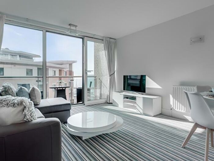 1 Bedroom Apartment To Rent In The Quay, Poole, BH15