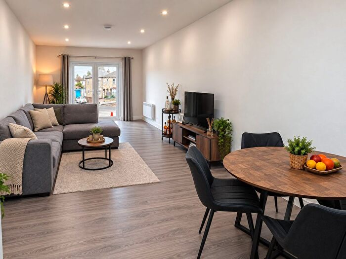 1 Bedroom Flat To Rent In Shirley Road, Shirley, Southampton -, SO15