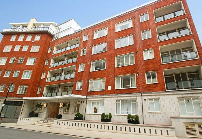 Studio To Rent In Buckingham Gate, Westminster, SW1E