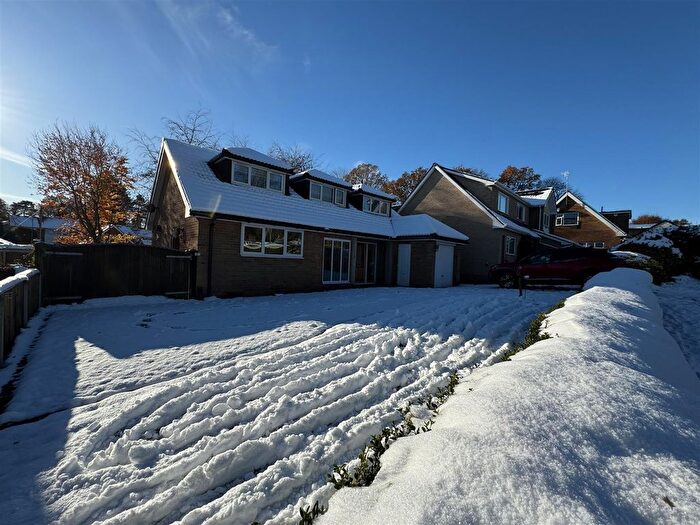 4 Bedroom Detached House To Rent In Birchwood Drive, Ravenshead, Nottingham, NG15