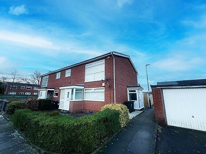 2 Bedroom Flat For Sale In Augusta Court, Hadrian Park, NE28