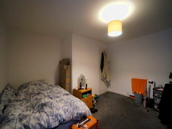 3 Bedroom House To Rent In Hill Street, Bangor, Gwynedd, LL57