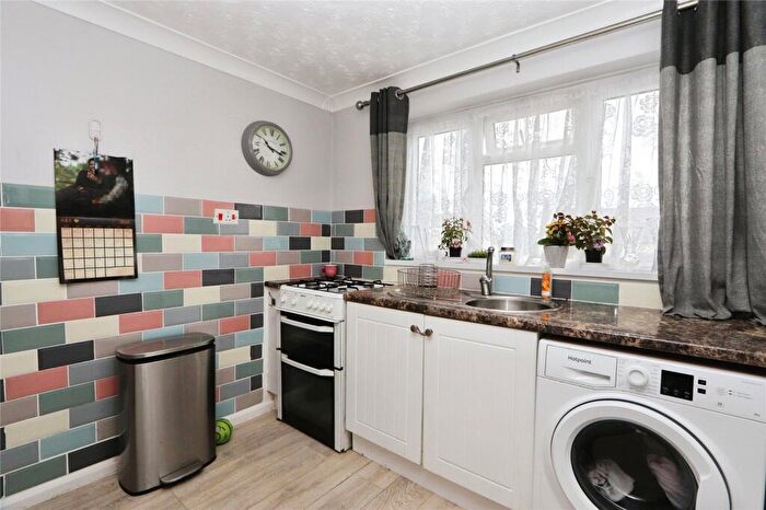 3 Bedroom Terraced House For Sale In Stucley Road, Bideford, Devon, EX39