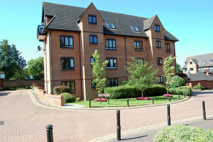 1 Bedroom Apartment To Rent In Boleyn Court, Buckhurst Hill, IG9