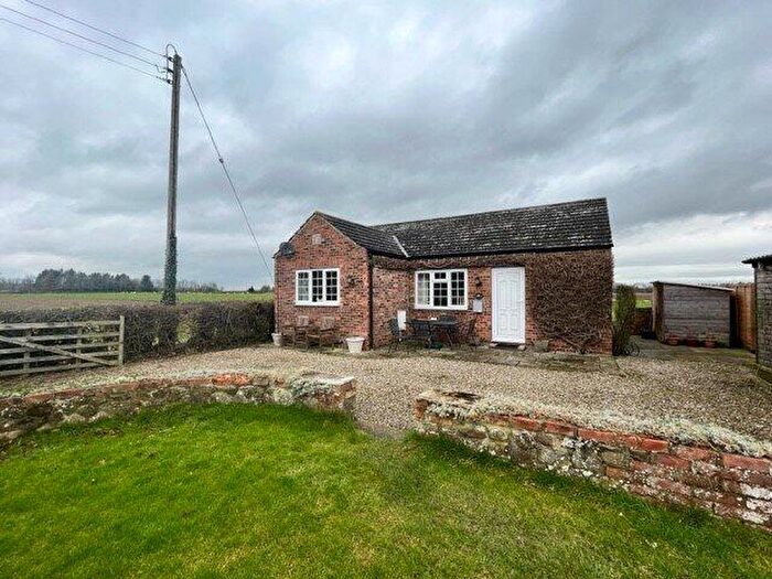 2 Bedroom Detached House To Rent In West Tanfield, Ripon, HG4