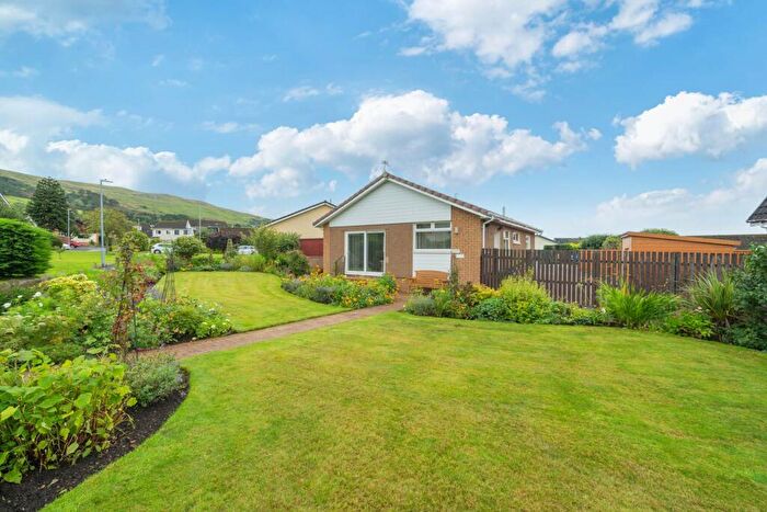2 Bedroom Detached Bungalow To Rent In Glen Avenue, Largs, KA30