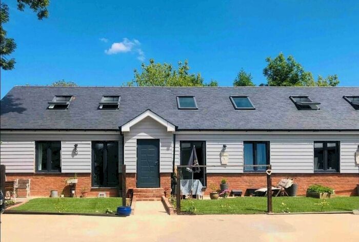 1 Bedroom Maisonette To Rent In Woolgrove Road, Hitchin, SG4