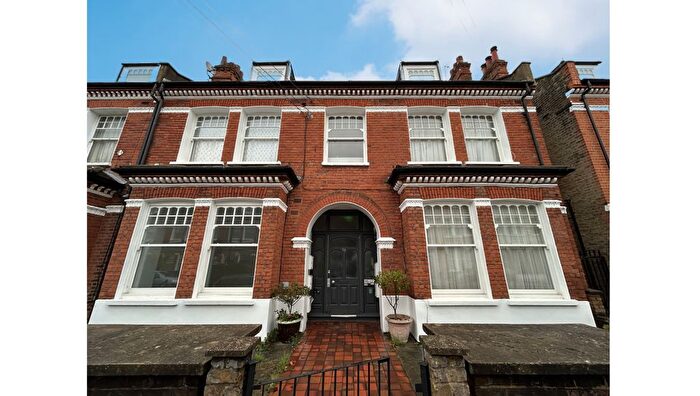 1 Bedroom Flat For Sale In Flat, Huron Road, Tooting, London, SW17