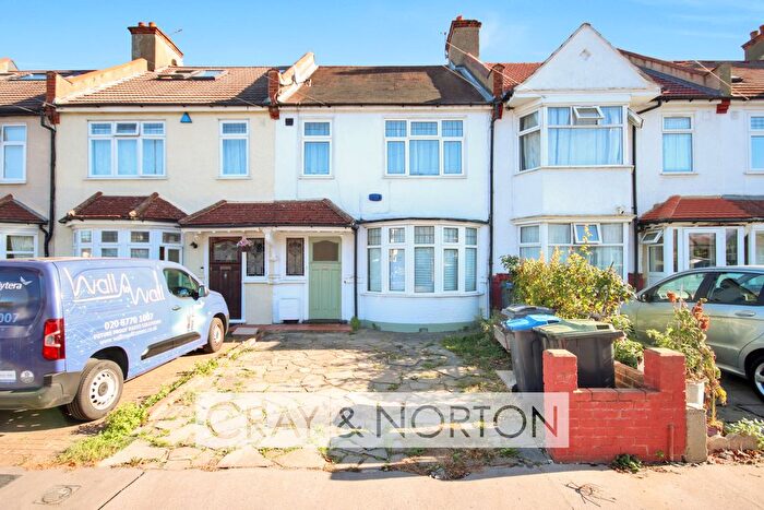 3 Bedroom Terraced House For Sale In Wydehurst Road, Addiscombe, CR0