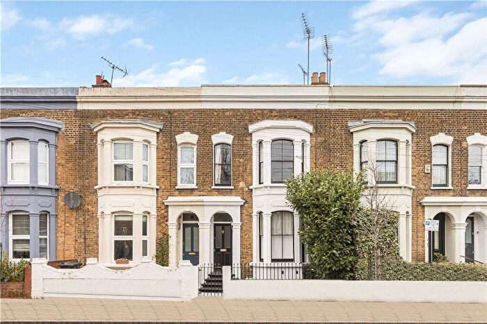 3 Bedroom Terraced House For Sale In Elderfield Road, London, E5
