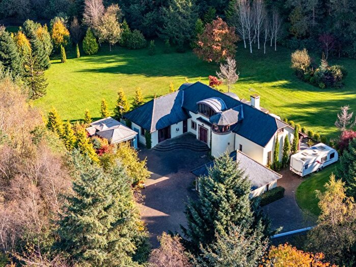 4 Bedroom Detached House For Sale In Castleview Lane, Murieston, Livingston, West Lothian, EH54