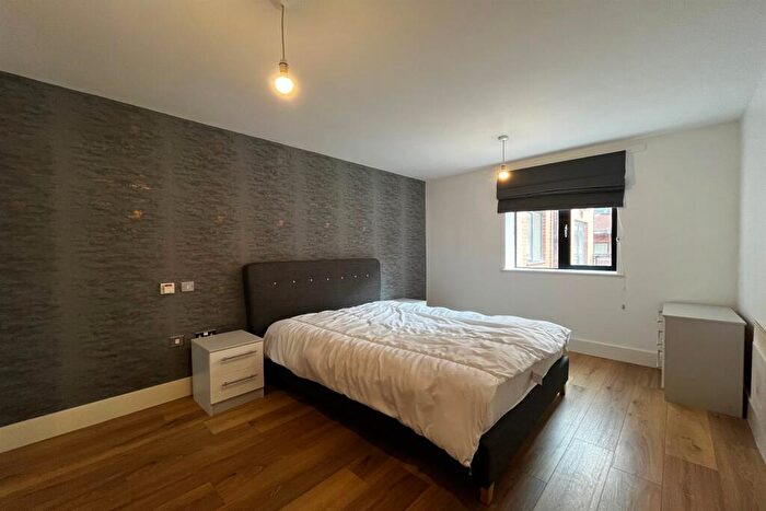 2 Bedroom Apartment To Rent In Clement Street, Birmingham, B1