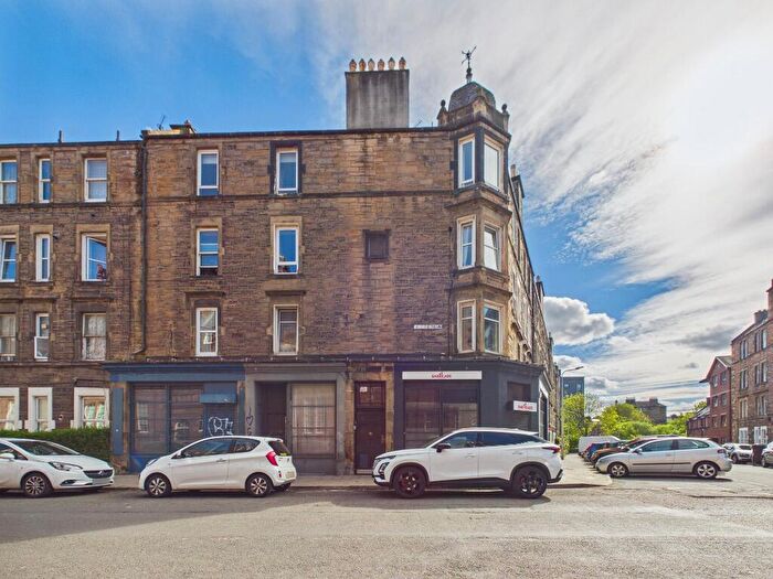 1 Bedroom Flat To Rent In Albion Road, Easter Road, Edinburgh, EH7