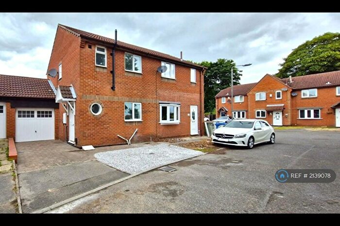 2 Bedroom Semi-Detached House To Rent In Winchester Mews, Doncaster, DN11